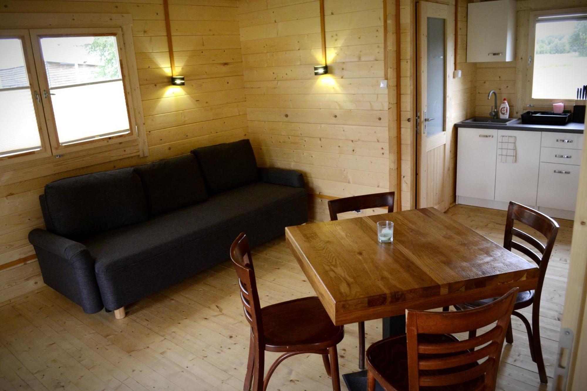 Camping Szczecinek Domy Wypoczynkowe Eksteriør billede